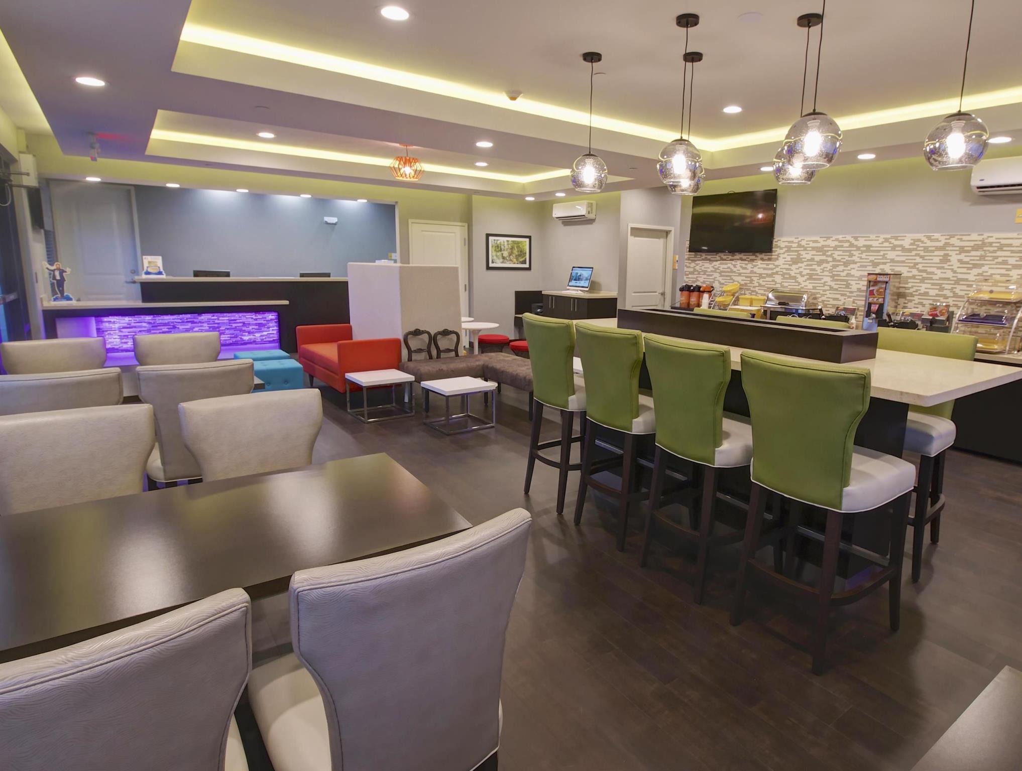 Days Inn & Suites By Wyndham Port Arthur Kültér fotó