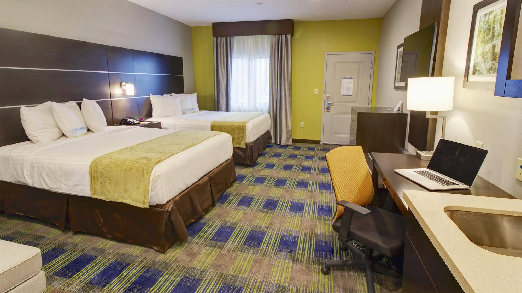 Days Inn & Suites By Wyndham Port Arthur Kültér fotó